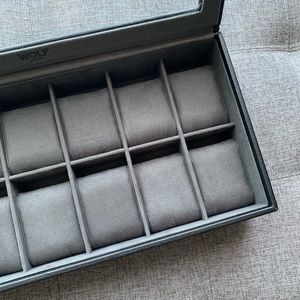 WOLF STACKABLE WATCH CASE.